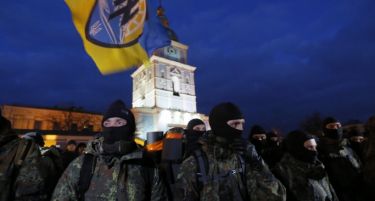 Украински неонацисти: Војската нека се повлече, ние остануваме да се бориме!