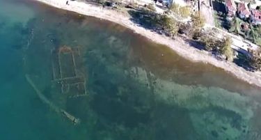 (ВИДЕО) Турција во шок: Темели од древна православна црква никнале во езеро