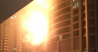 (ВИДЕО-ФОТО) Стотици евакуирани после пожарот во Дубаи