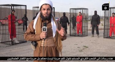 (ВИДЕО) Хоророт продолжува: ИС објави ново видео на курдски заробеници во кафез