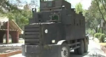 Мексиканските нарко картели со тенкови против власта