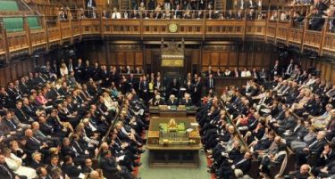 Британија: Европа катастрофално ја протолкува Русија