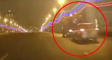 (ВИДЕО) Нови снимки од убиството на Немцов: Полицијата се поблиску до убијците!