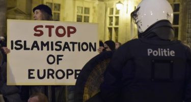 ПЕГИДА и во Шпанија: 100 луѓе излегоа на исламофобските протести