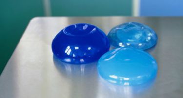 Откриен е нов вид на рак поврзан со имплантите