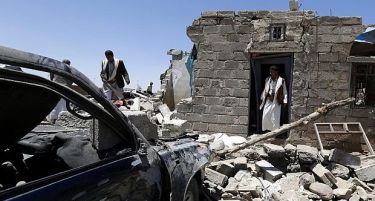 Петти ден на воздушни напади во Јемен
