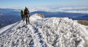 (ВИДЕО) Две мумифицирани тела откриени на највисокиот мексикански врв!