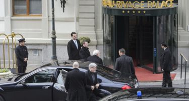 Иран и САД ги обновија нуклеарните преговори