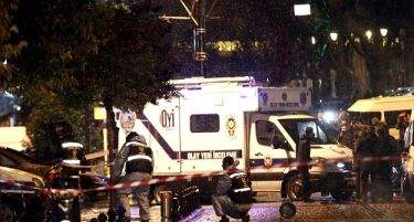 (ВИДЕО) Еден загинат во атентат врз редакцијата на исламистичко списание во Истанбул