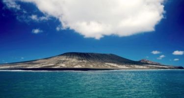 (ВИДЕО) Вулкан создаде нов остров