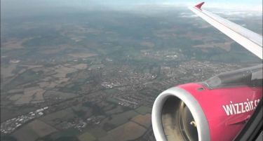 СЛЕТУВАЊЕ СО ЕДЕН МОТОР: Пет минути пред да слета на аеродромот во Скопје на авион на Визер му откажал мотор