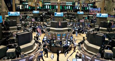 „Wall Street“ стави точка на слободниот пад во последниот квартал