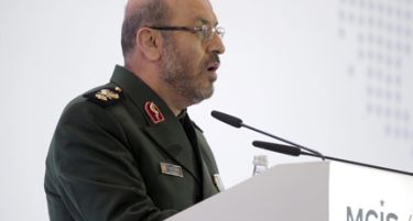 Иран подготвен да работи со Русија, Кина и Индија против НАТО во Европа