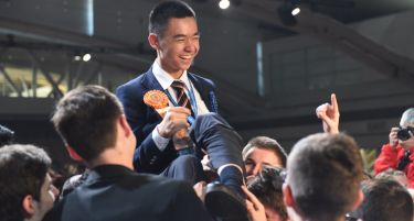 Рејмонд Ванг од Канада доби 75.000 долари како главна награда на Меѓународниот саем за наука и инженерство на Интел