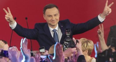 Конзервативецот Анджеј Дуда е новиот претседател на Полска