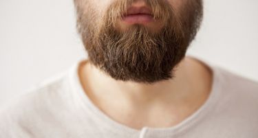 (ВИДЕО) Мажите кои имаат брада после ова би требало да се замислат