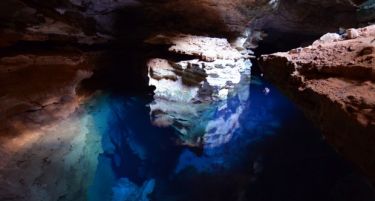 (ВИДЕО) Во оваа пештера се наоѓа нешто најубаво на светот!