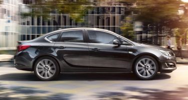 Специјална понуда: Поврзи се со OPEL ASTRA СЕДАН!