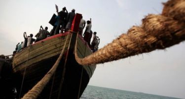 Како европските илузионисти ќе ги натераат чамците со мигранти да исчезнат