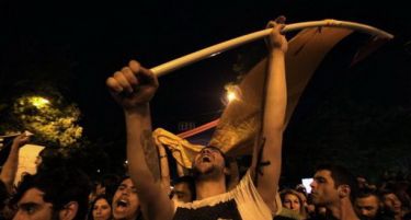 Москва: Ерменија е поблиску до државен удар како и во Украина со употреба на оружје