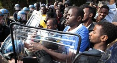 Франција и Австрија ги блокираа границите поради имигрантите