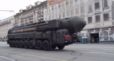 9 држави поседуваат 15 850 нуклеарни боеви глави во светот