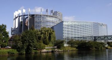 Решавачка средба за судбината на Грција