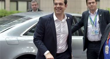 АНАЛИЗА: 15 држави сакаат да ја видат Грција надвор од Еврозоната