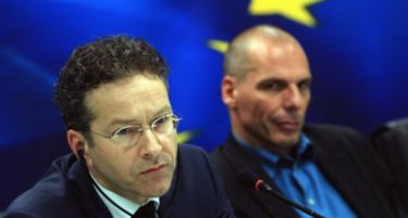 Еврогрупата нема да преговара со Грција пред референдумот