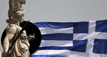 Парламентот во Атина ги усвои предлозите за реформи на Ципрас