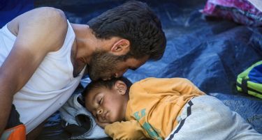 Грција побара од ЕУ уште 700 милиони евра за бегалците, Полска ги отфрла квотите