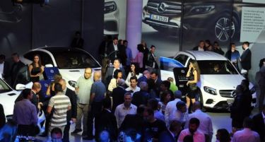 Година на Mercedes-Benz теренци – Мак Аутостар со најголем мултимедијален салон во Македонија