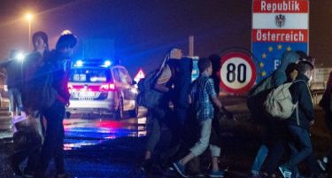 СИТЕ САКААТ ВО ГЕРМАНИЈА: За викендов во Австрија влегле 15.000 бегалци, азил побарале само 90!