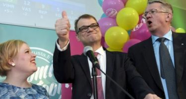 НЕКОЈ ГРАДИ ЅИД, НЕКОЈ ОТВАРА ВРАТА: Финскиот премиер им ја нуди куќата на азилантите!