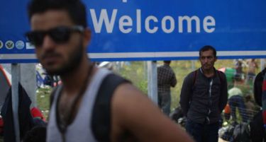 Србија се плаши дека ЕУ ќе ги врати 150 000 мигранти на нивна територија