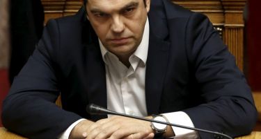 Ципрас претстави строг буџет со надеж за реструктуирање на долгот