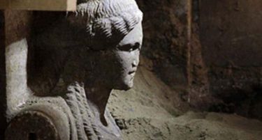 Гробот во Амфиполис може да е на првиот човек на Александар Македонски