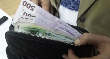 ЦАРИНСКИ ОГРАНИЧУВАЊА: Колку пари смеете да изнесете и внесете во Македонија