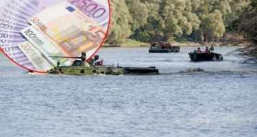 ВО ДУНАВ ПРОНАЈДЕНИ 100.000 ЕВРА: Парите пловеле по реката!