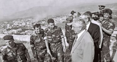 АГЕНТ НА ЦИА ОТКРИВА: Распадот на Југославија беше испланиран, еве кој се збогати