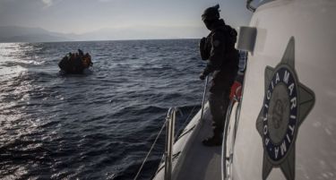 НОВИ ЖРТВИ ВО ЕГЕЈСКОТО МОРЕ: Се удавиле 18 мигранти!