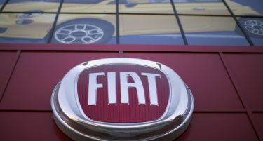 „Fiat Chrysler“ повлекува 570 000 џипови