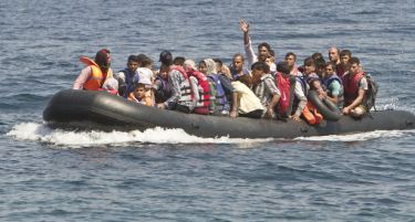 ГРЦИЈА: Потона чамец со бегалци, 11 мртви – меѓу нив 5 деца!