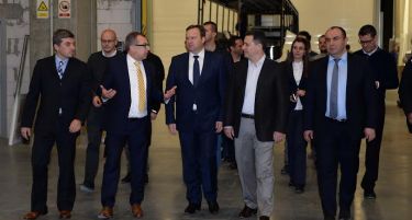 СТРАНСКИТЕ КОМПАНИИ ГИ КОРИСТАТ БЕНЕФИЦИИТЕ: расте извозот на автобуси од Македонија!