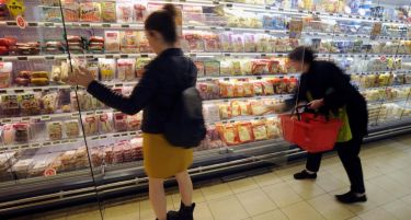 Европска земја ги казнува супермаркетите кои не ја донираат непродадената храна