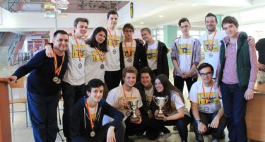 Средношколци од училиштето „Нова“ станаа квиз-шампиони на Централна и Источна Европа