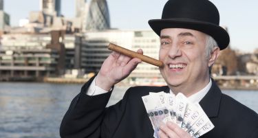 Криза ли е? Македонците лани  „зашпарале“ 160 милиони евра во трите најголеми банки!