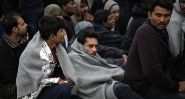 Мигранти од Грција веќе влегуваат во Бугарија