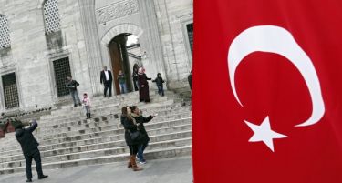 Турците од 1 јули ќе патуваат без визи?