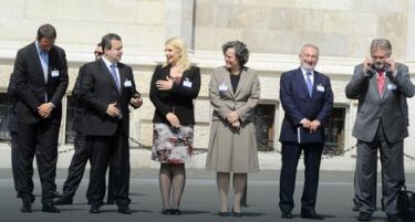Ќе се зголемат платите на српските министри
